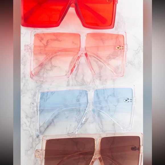 COPY - SUNGLASSES! Every size, color, shape and frame😍😍 - Picture 6 of 16